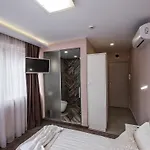 Хотел каро и Варна