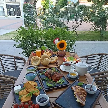 Caro & Otel Varna