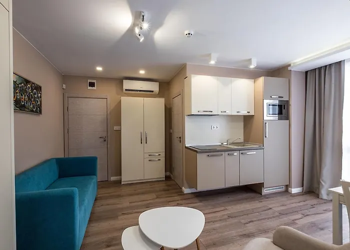 Ξενοδοχείο Caro & Βάρνα