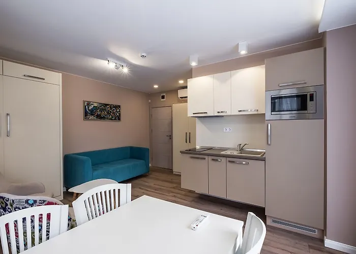 Caro & 酒店 瓦爾納