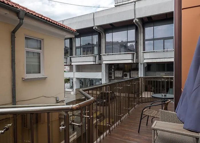 Caro & Ξενοδοχείο 3*