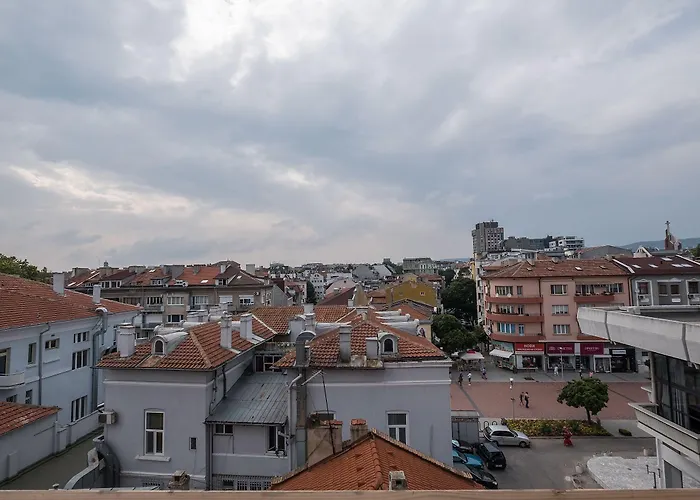 Caro & Ξενοδοχείο Βάρνα